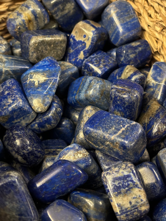 Lapislazuli Trommelstein